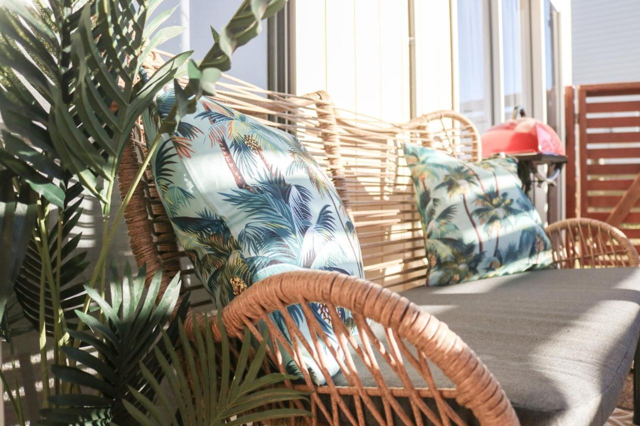 Seascape Retreat - Time To Slow Down - Suits Couples Or Family With Kids With 2 Sleeping Spaces Agnes Water Exterior photo
